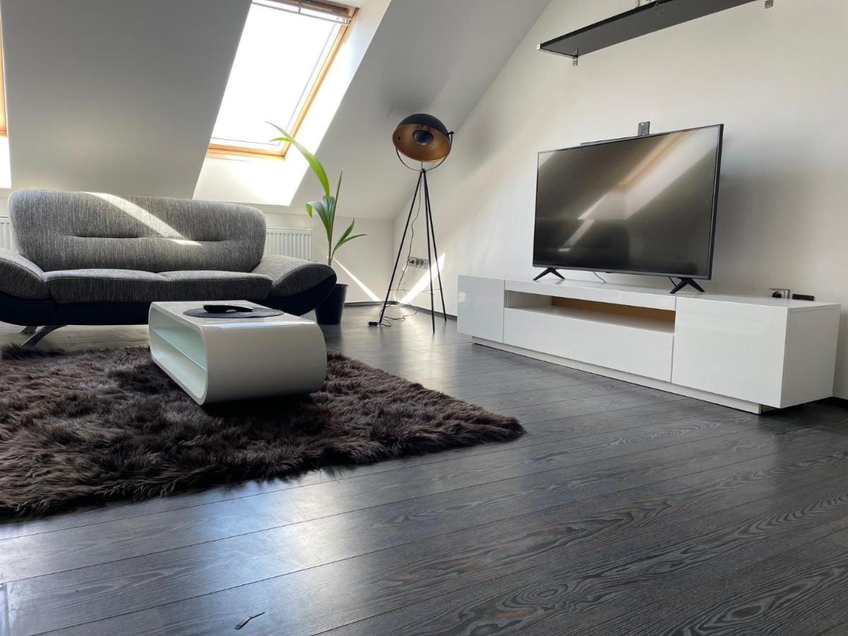 Apartman Vera Пардубице Экстерьер фото
