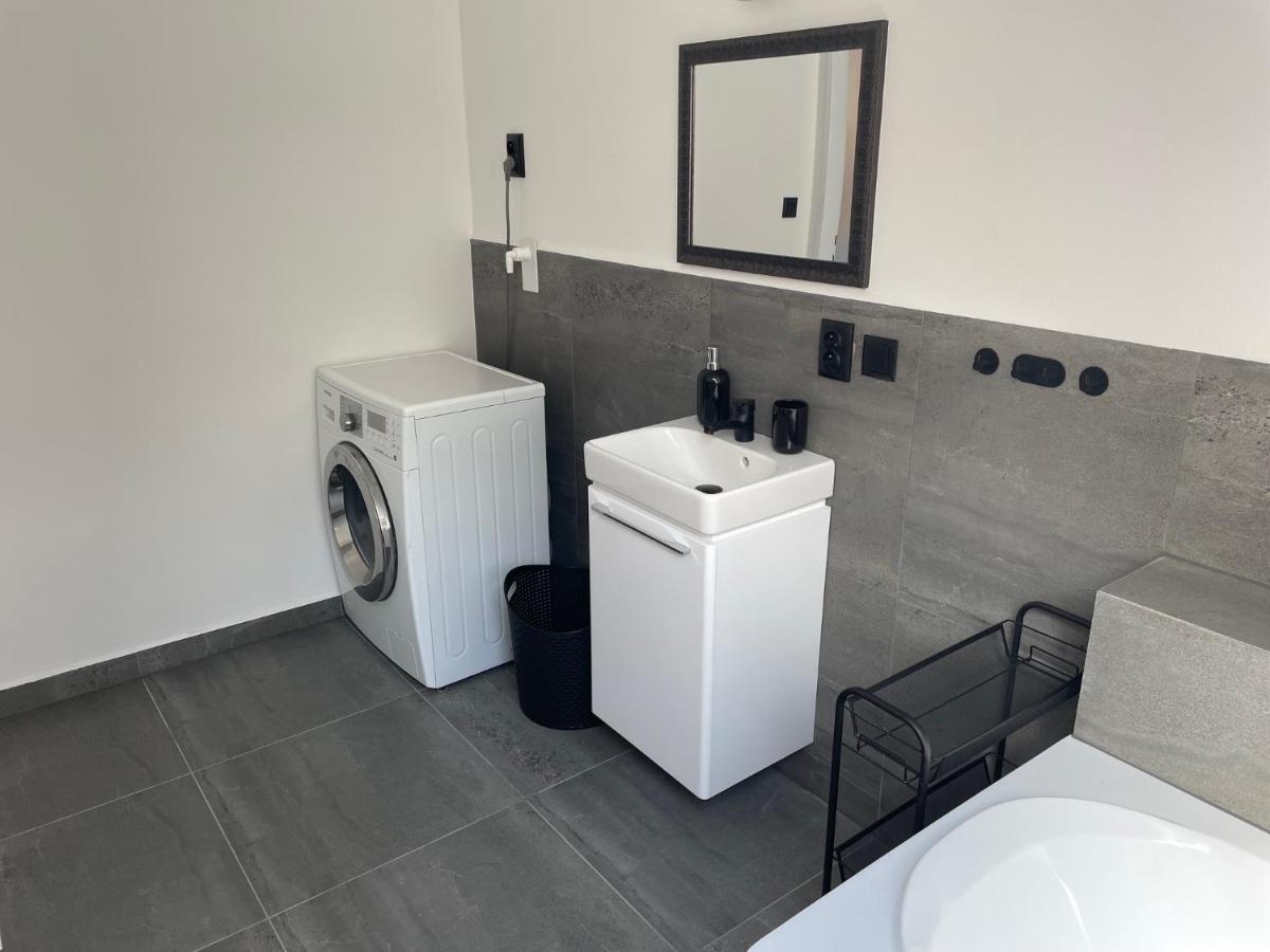 Apartman Vera Пардубице Экстерьер фото