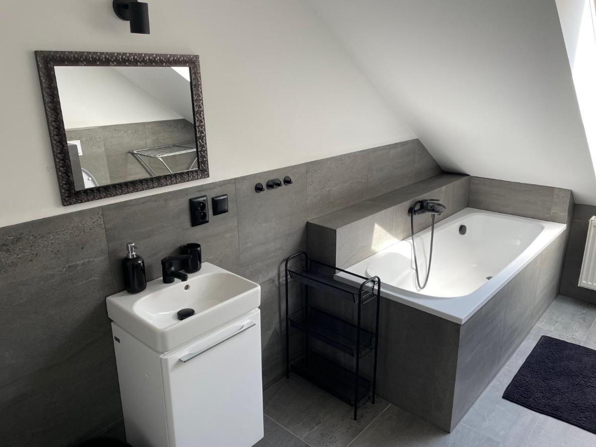 Apartman Vera Пардубице Экстерьер фото